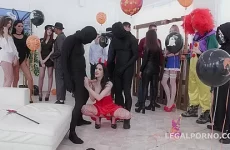 Anal Halloween #1 Anna de Ville shows everyone how to handle multiple dicks