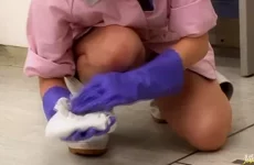 Cleaning Lady Yuu Kawakami Gets Fingered In The Bathroom